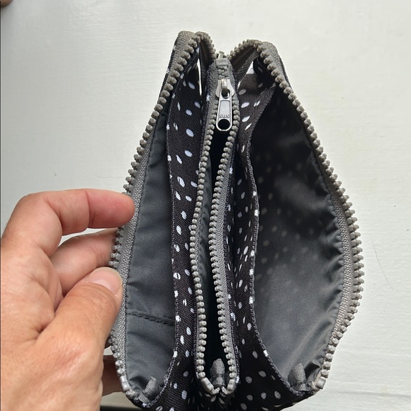 ORI London Carnaby Wallet in Recycled nylon canvas - Picture 3 of 5